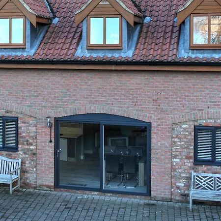 Queensgate Holiday Apartment , Beverley With Parking Экстерьер фото