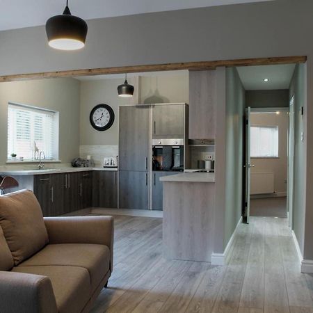 Queensgate Holiday Apartment , Beverley With Parking Экстерьер фото