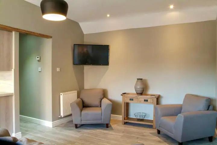 Queensgate Holiday Apartment , Beverley With Parking Экстерьер фото